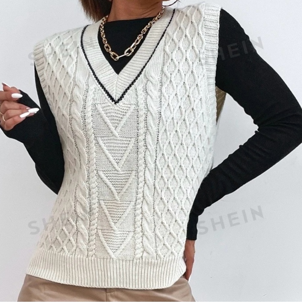 Women’s V-Neck Sweater Vest